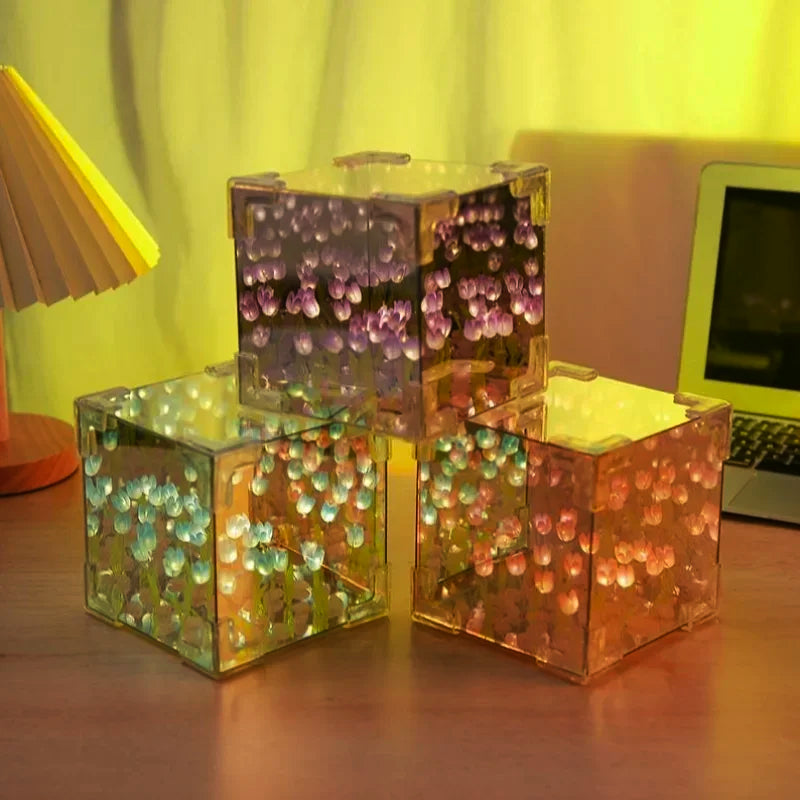 Tulip Lights Infinite Cube